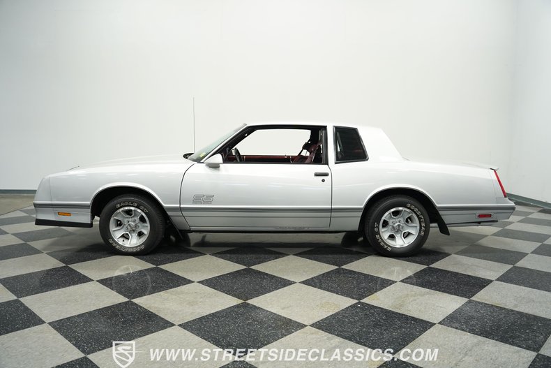 Chevrolet-Monte-carlo-1987-Gray-Red-13