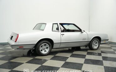 Chevrolet-Monte-carlo-1987-Gray-Red-18