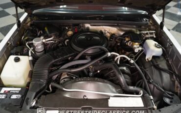 Chevrolet-Monte-carlo-1987-Gray-Red-2