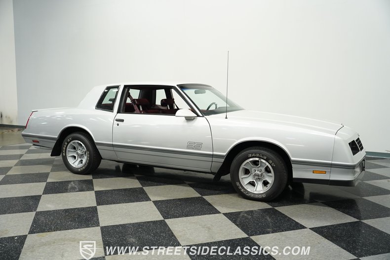 Chevrolet-Monte-carlo-1987-Gray-Red-20