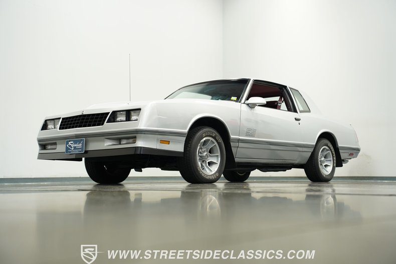 Chevrolet-Monte-carlo-1987-Gray-Red-23