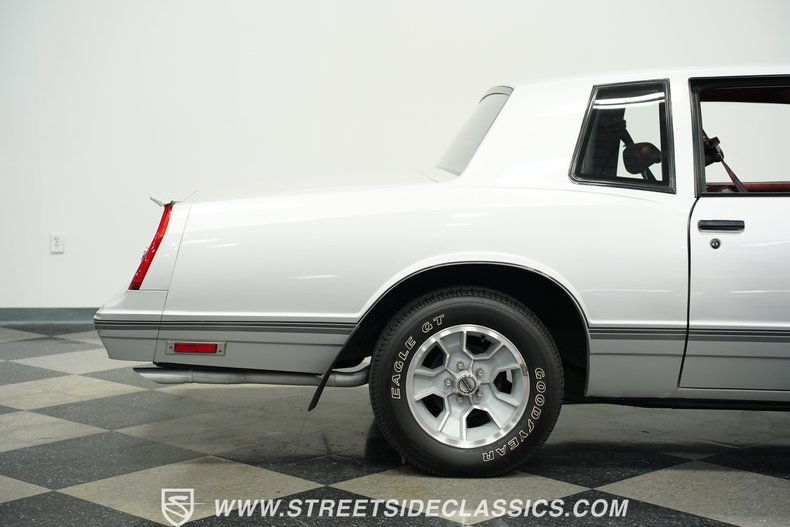 Chevrolet-Monte-carlo-1987-Gray-Red-29