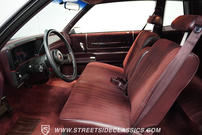 Chevrolet-Monte-carlo-1987-Gray-Red-35