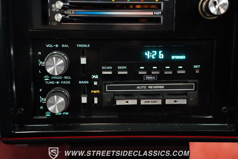 Chevrolet-Monte-carlo-1987-Gray-Red-40
