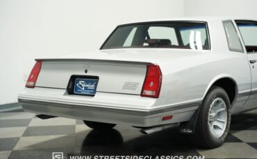 Chevrolet-Monte-carlo-1987-Gray-Red-47