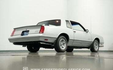 Chevrolet-Monte-carlo-1987-Gray-Red-6
