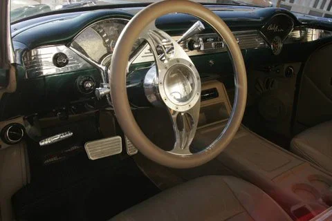 Chevrolet-Nomad-1955-Green-Beige-13