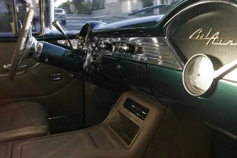 Chevrolet-Nomad-1955-Green-Beige-15