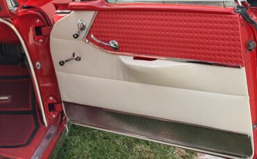 Chevrolet-Nomad-1955-Red-Red