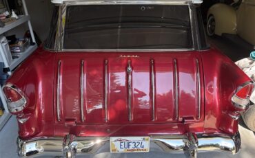 Chevrolet-Nomad-1955-Red-Tan-13