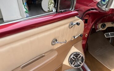 Chevrolet-Nomad-1955-Red-Tan-15