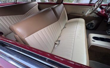 Chevrolet-Nomad-1955-Red-Tan-19