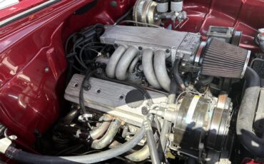 Chevrolet-Nomad-1955-Red-Tan-23