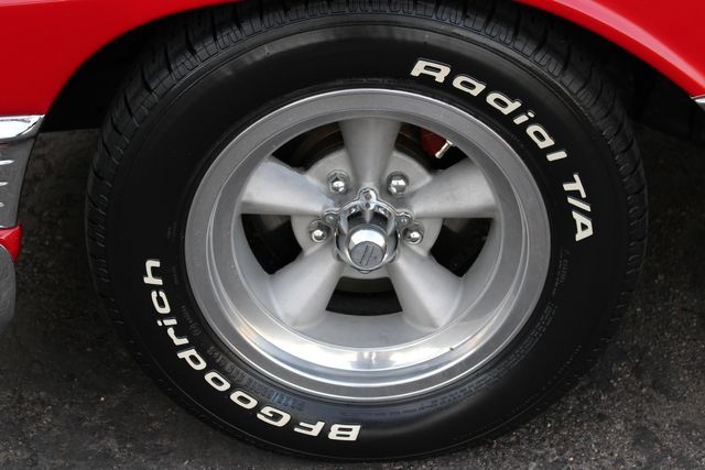 Chevrolet-Nomad-1956-Red-Red-46