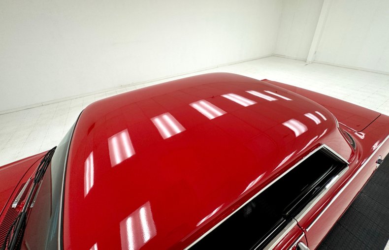 Chevrolet-Nova-1963-Bright-Red-Black-19