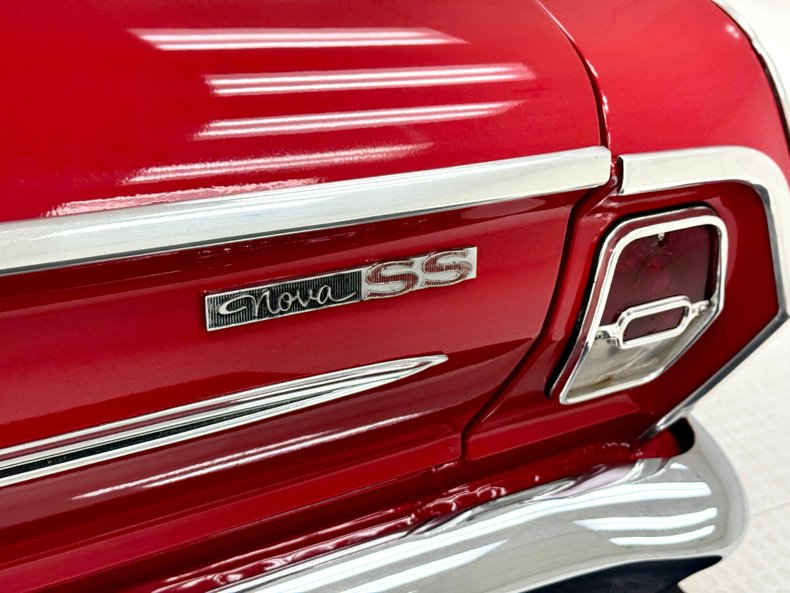Chevrolet-Nova-1963-Bright-Red-Black-2