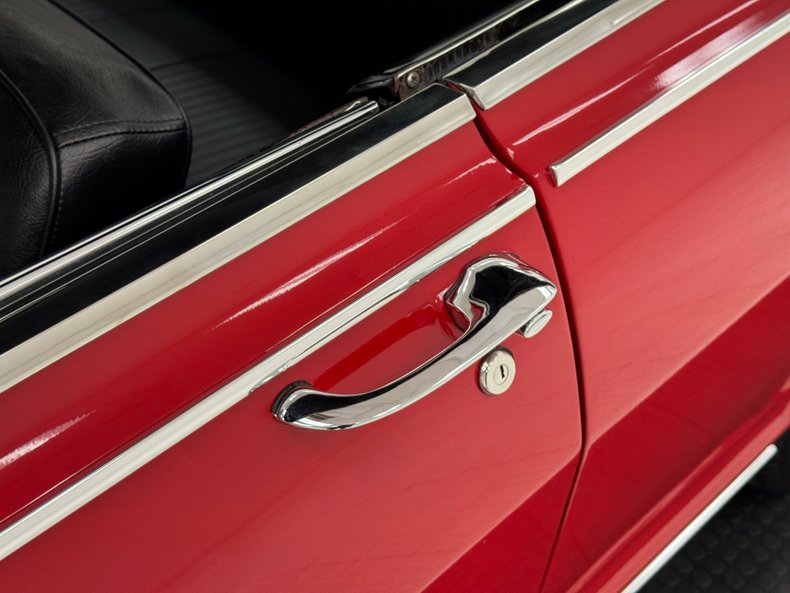 Chevrolet-Nova-1963-Bright-Red-Black-21