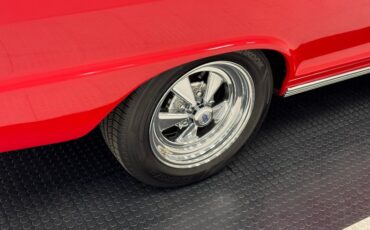 Chevrolet-Nova-1963-Bright-Red-Black-25