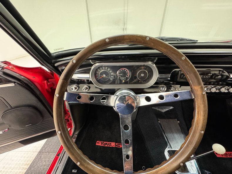 Chevrolet-Nova-1963-Bright-Red-Black-43