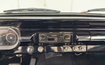 Chevrolet-Nova-1963-Bright-Red-Black-6