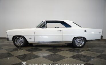 Chevrolet-Nova-1965-Ermine-White-Blue-1
