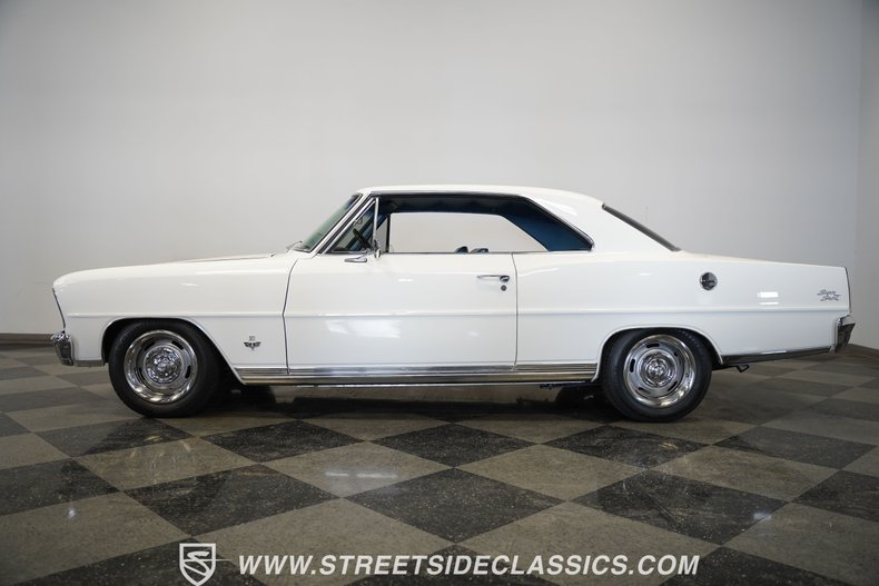 Chevrolet-Nova-1965-Ermine-White-Blue-1