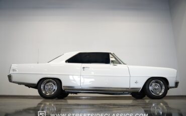 Chevrolet-Nova-1965-Ermine-White-Blue-16