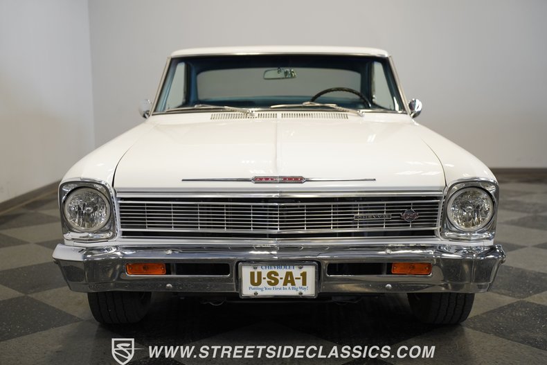 Chevrolet-Nova-1965-Ermine-White-Blue-22