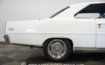 Chevrolet-Nova-1965-Ermine-White-Blue-30