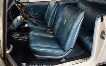 Chevrolet-Nova-1965-Ermine-White-Blue-36