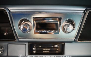 Chevrolet-Nova-1965-Ermine-White-Blue-43