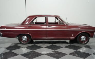 Chevrolet-Nova-1965-Sedan-12