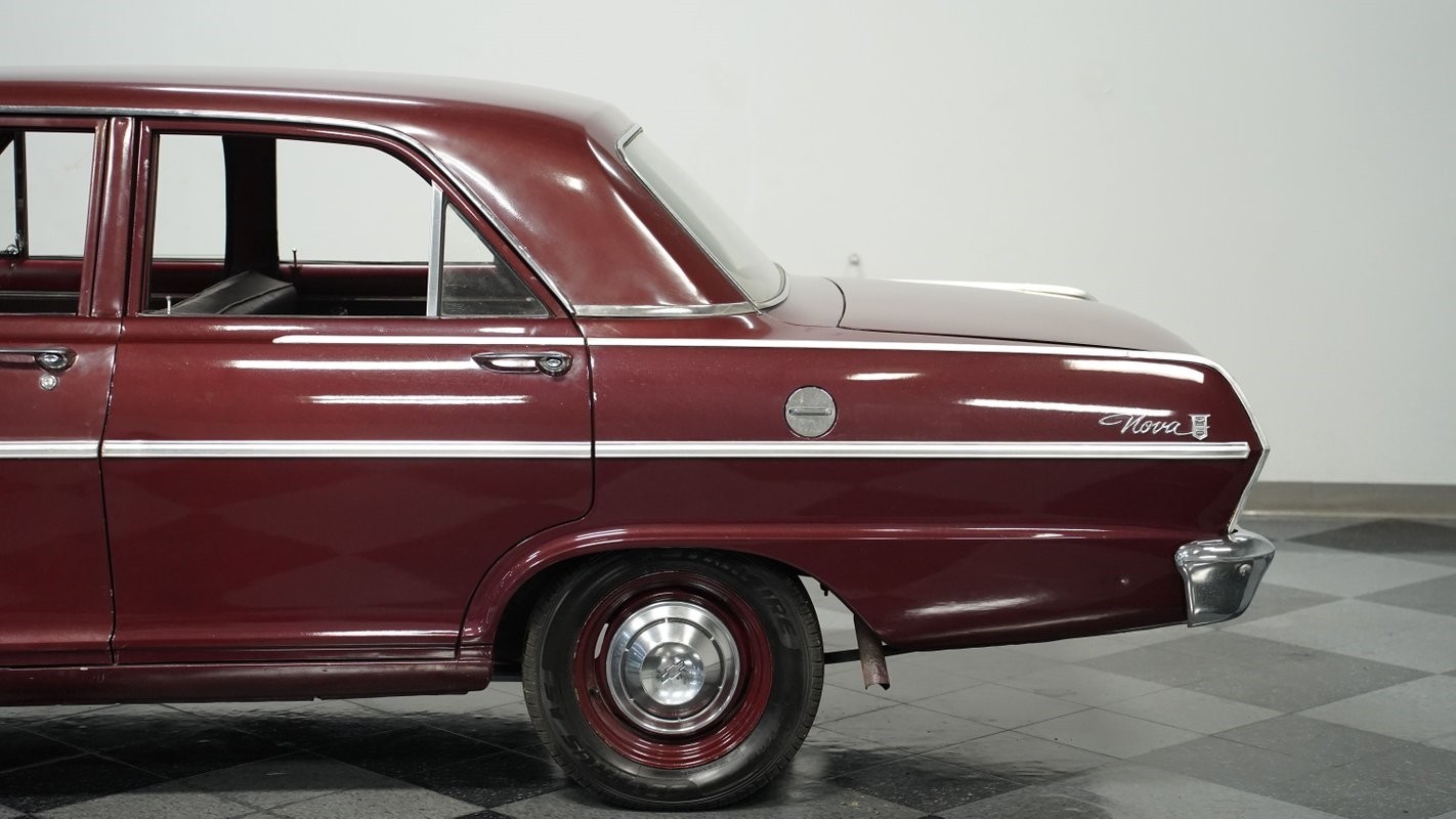 Chevrolet-Nova-1965-Sedan-20