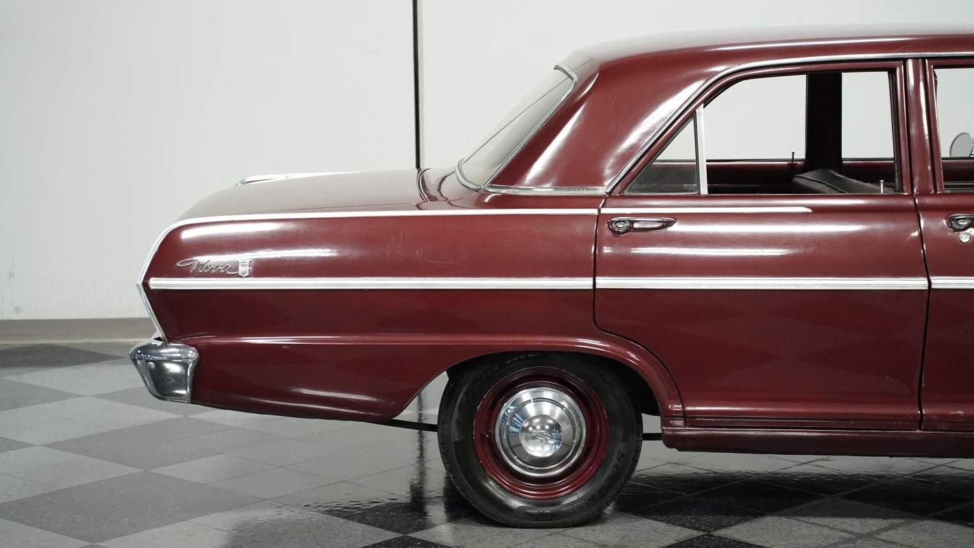 Chevrolet-Nova-1965-Sedan-23