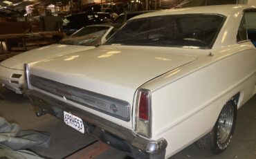 Chevrolet-Nova-1966-Coupe-4
