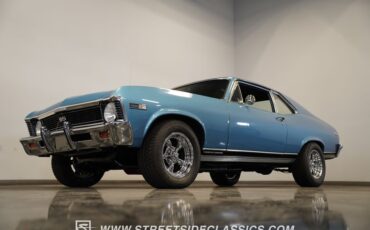 Chevrolet-Nova-1968-Grotto-Blue-Black-11