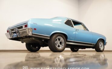 Chevrolet-Nova-1968-Grotto-Blue-Black-21