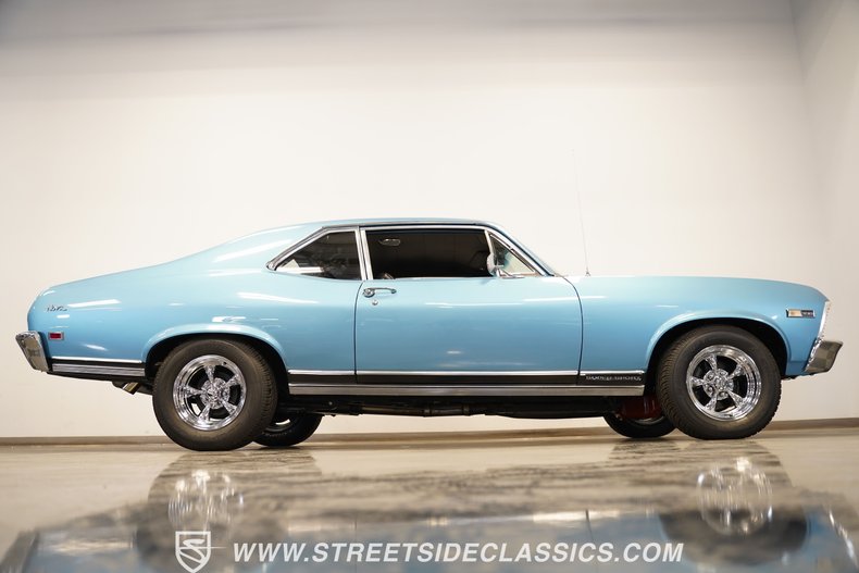 Chevrolet-Nova-1968-Grotto-Blue-Black-24