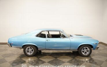 Chevrolet-Nova-1968-Grotto-Blue-Black-26