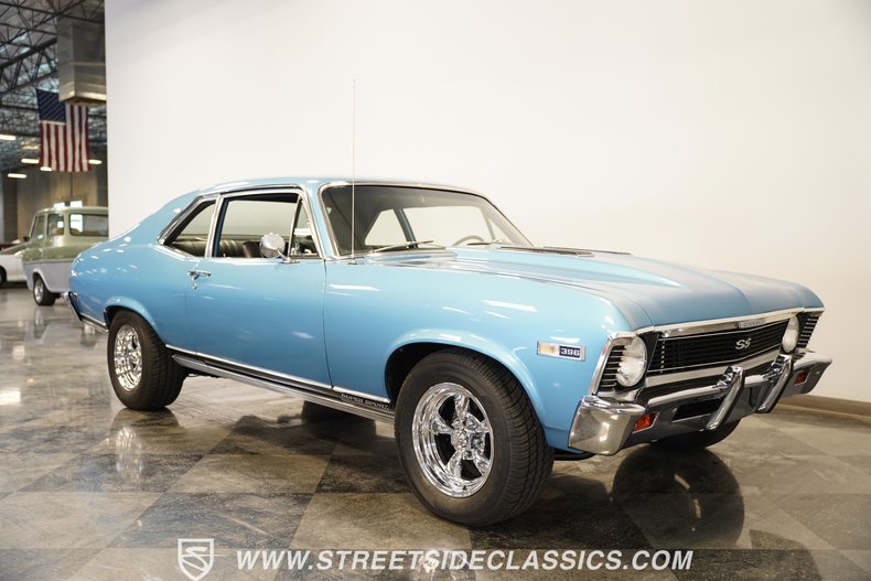 Chevrolet-Nova-1968-Grotto-Blue-Black-28