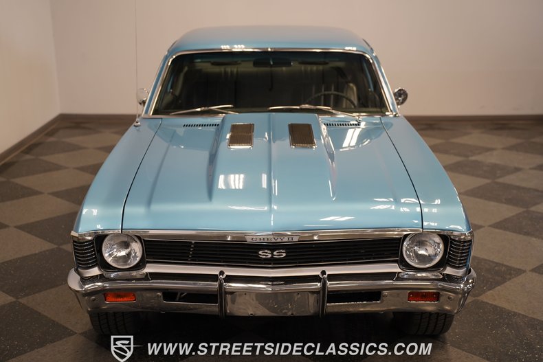 Chevrolet-Nova-1968-Grotto-Blue-Black-29