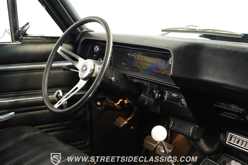 Chevrolet-Nova-1968-Grotto-Blue-Black-49