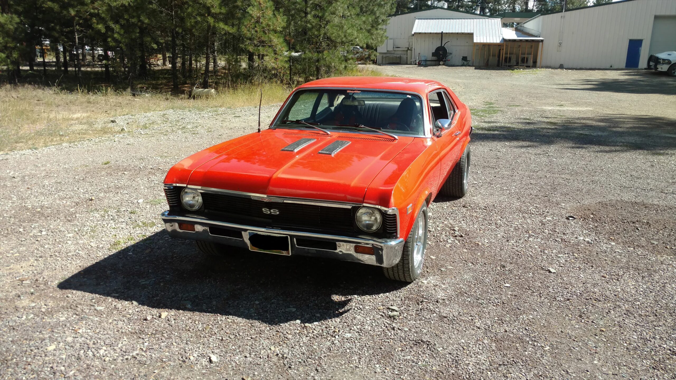Chevrolet-Nova-1968-Orange-Black-1