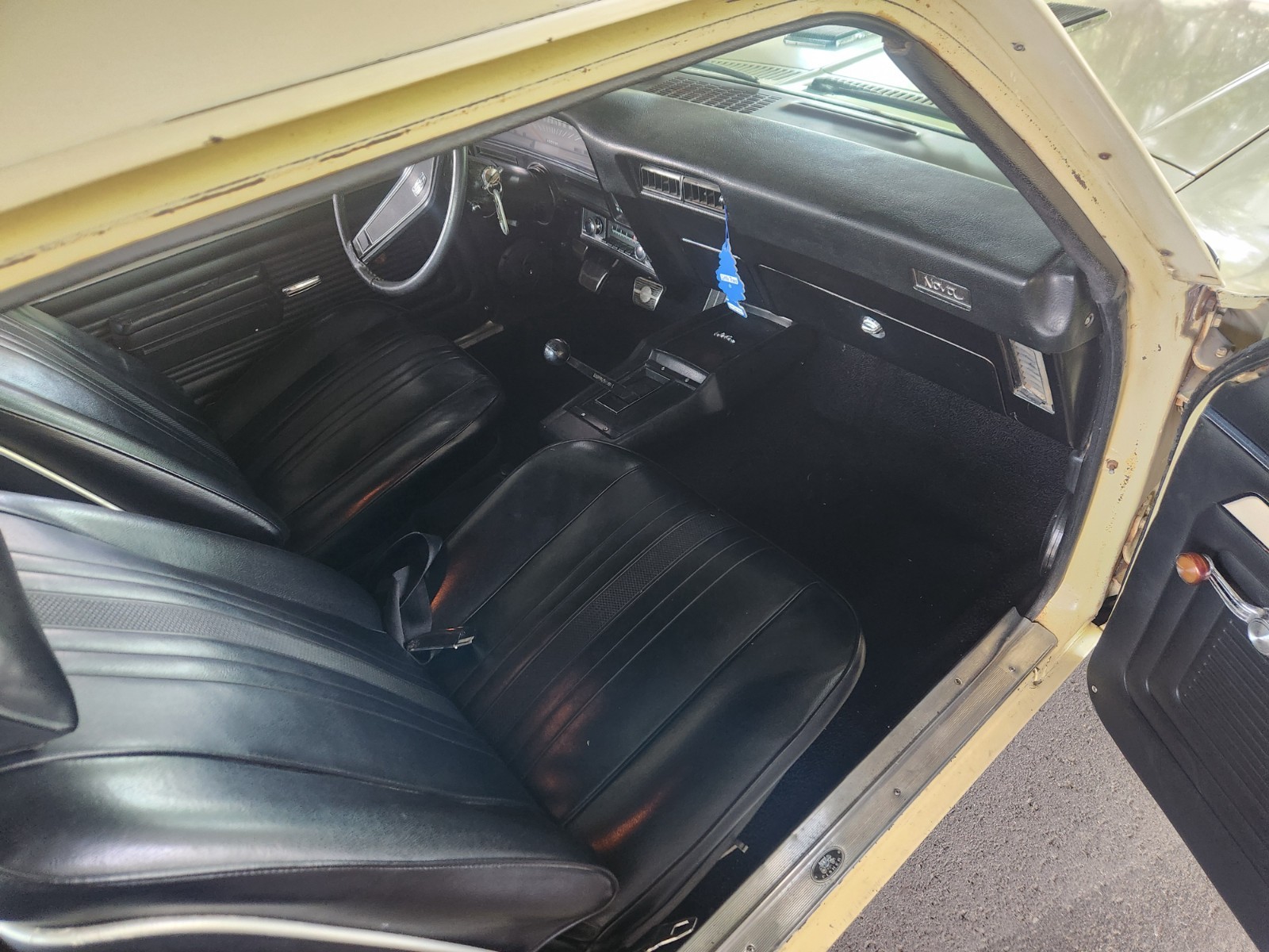 Chevrolet-Nova-1969-Coupe-10