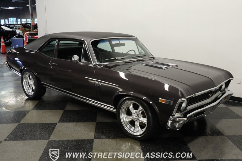 Chevrolet-Nova-1969-Grey-Metallic-Black-18