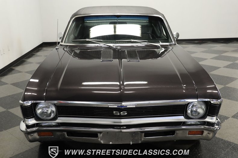 Chevrolet-Nova-1969-Grey-Metallic-Black-20