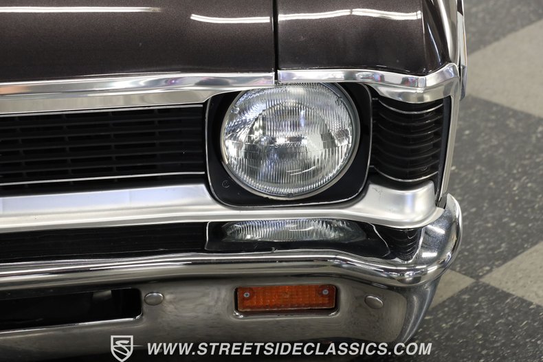 Chevrolet-Nova-1969-Grey-Metallic-Black-24