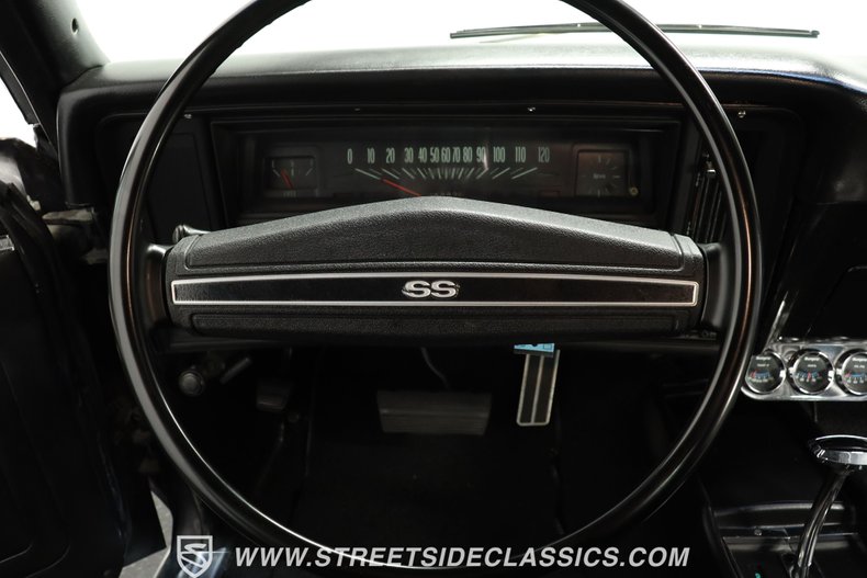 Chevrolet-Nova-1969-Grey-Metallic-Black-40