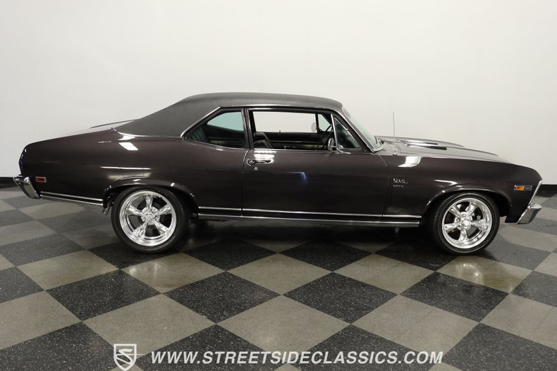 Chevrolet-Nova-1969-Grey-Metallic-Black-41