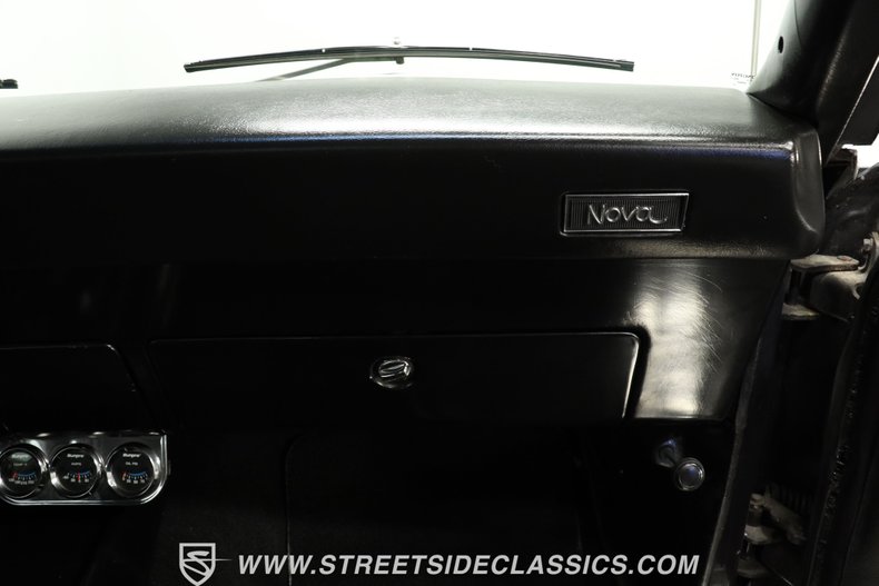 Chevrolet-Nova-1969-Grey-Metallic-Black-8